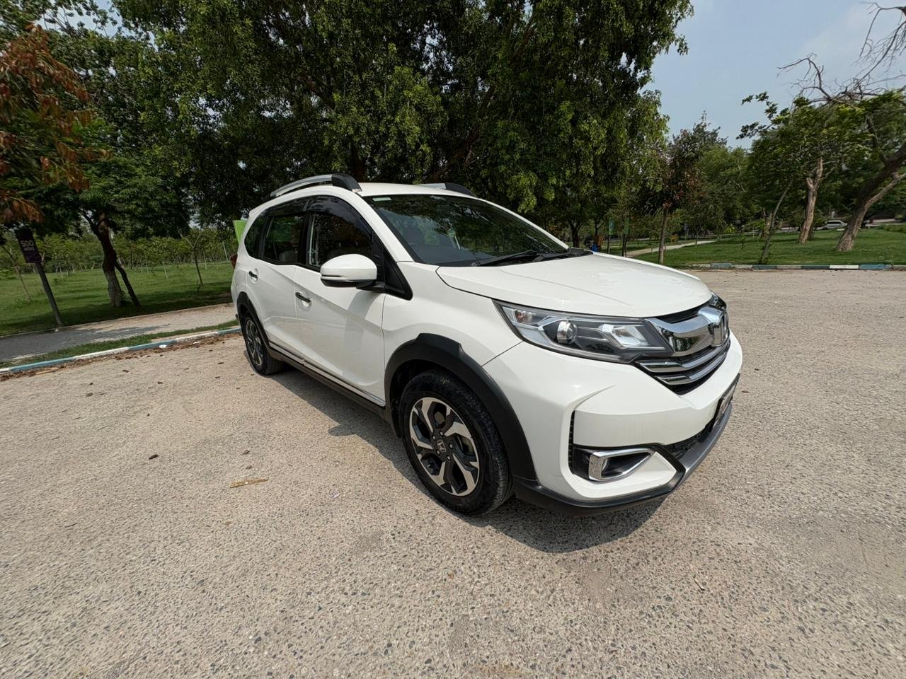 Honda BR-V 2025 7 Seater SUV Exterior in White Color